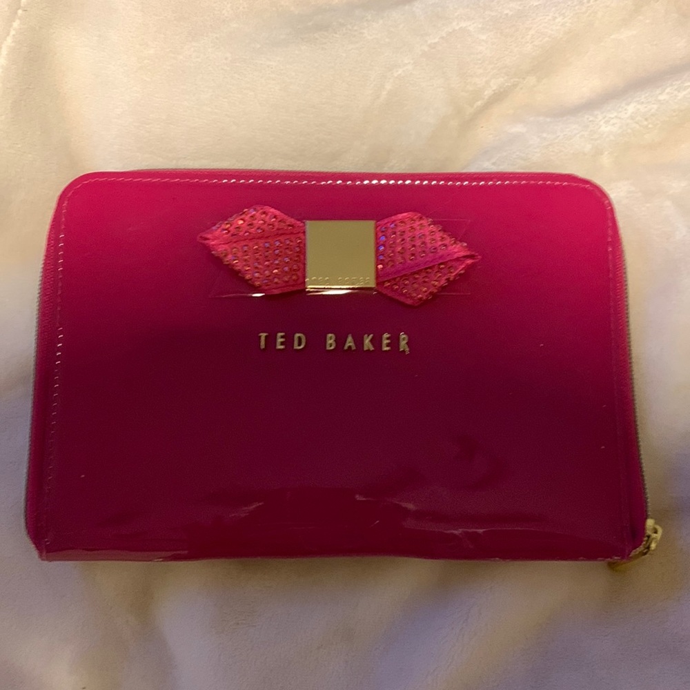 Ted baker clutch